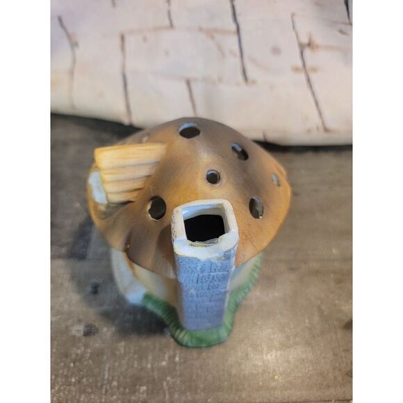 Ceramic Easter AS IS mushroom tea light house holder Decor figure - Picture 4 of 7
